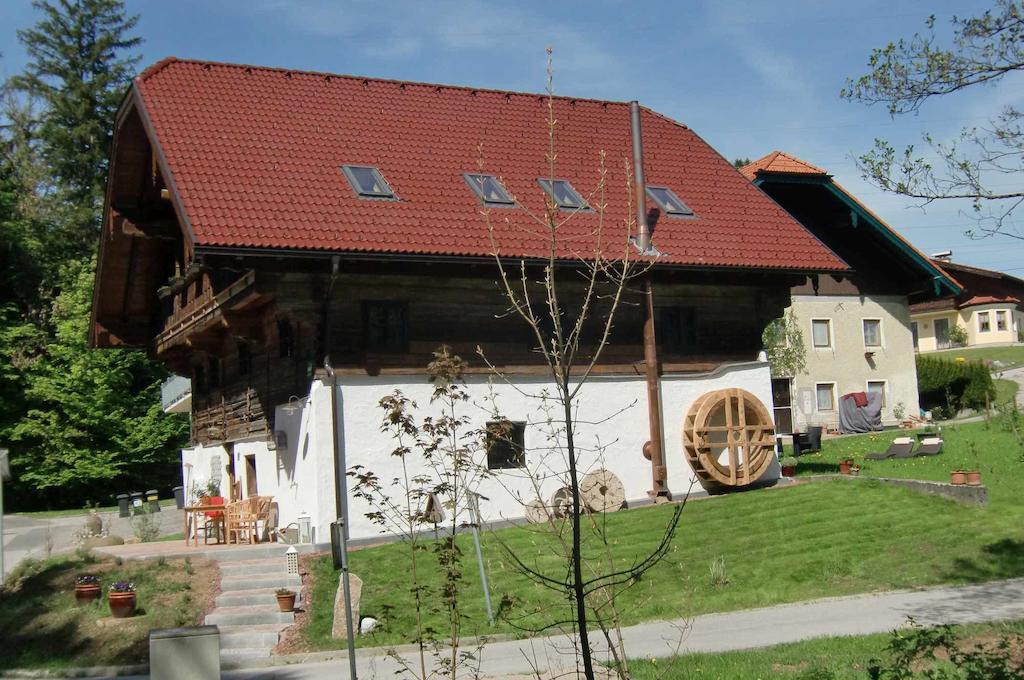 Heuholzmuehle Privatzimmer Elixhausen ภายนอก รูปภาพ