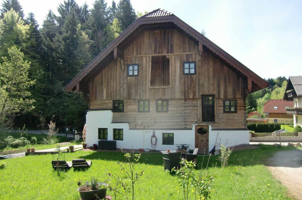 Heuholzmuehle Privatzimmer Elixhausen ภายนอก รูปภาพ